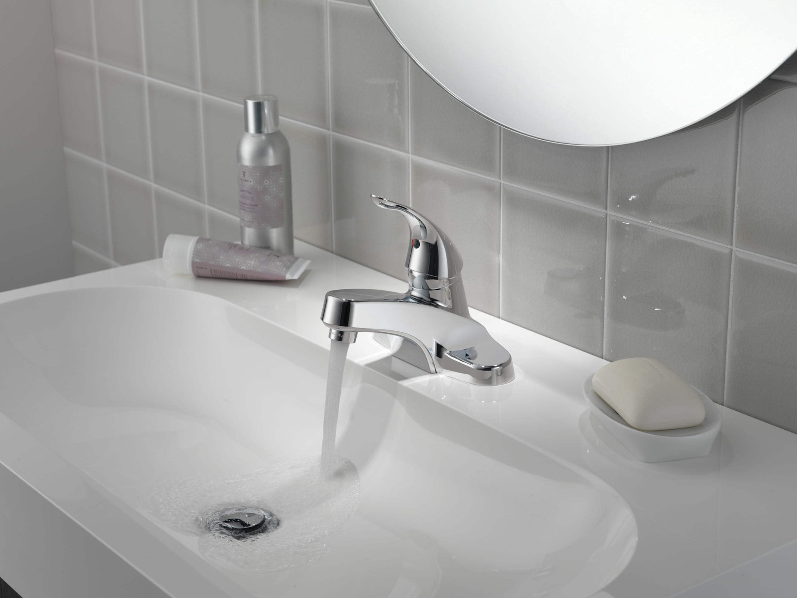 Peerless Tunbridge Single Handle Bathroom Faucet in Brushed Nickel P188620LF-BN