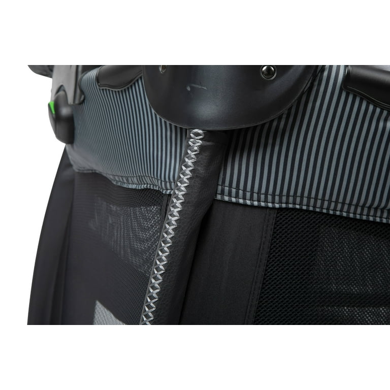 Monbebe Flex Deluxe Portable Baby Playard with Bassinet and