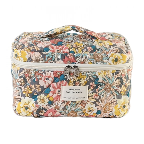 AOMRCOL Large Travel Cosmetic Bag Quilted Makeup Organizer Cute Flower Wash Bag for Women and Girls Make Up Bags for Women