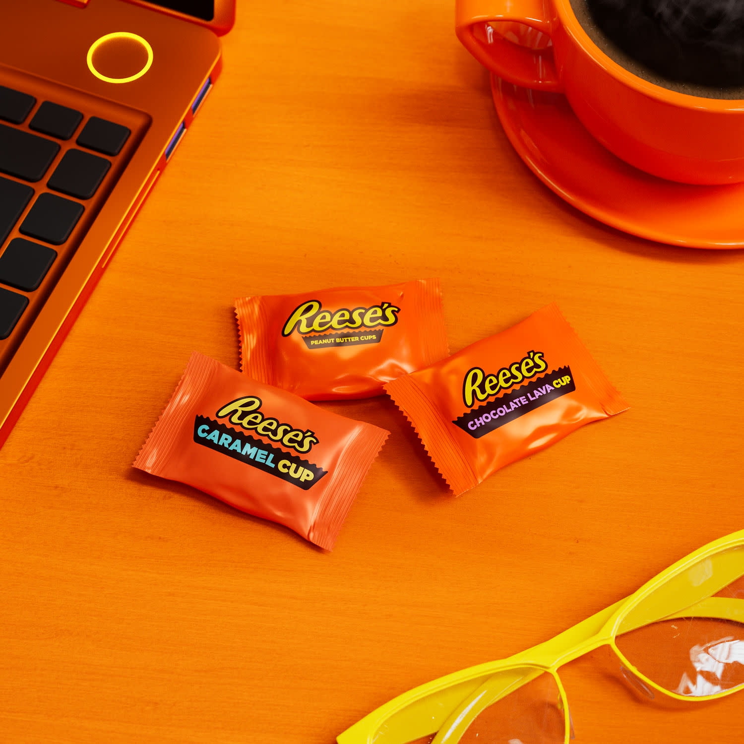 Reese's Assorted Flavored Snack Size Peanut Butter Cups Candy, Party Pack 28.05 oz