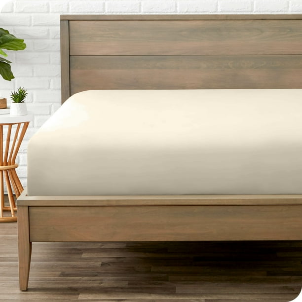 Bare Home Sábana Ajustable de Lujo Colección 1800, Ultra Suave, Bolsillo Profundo, Tamaño Queen, Color Arena