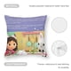 thumbnail image 5 of Casa de Muñecas de Gabby Fundas de almohada de terciopelo con tema, regalos de funda de almohada, decoración para el hogar, cojín de lanzar, regalo de cumpleaños para fans y parejas. 45cm x 45cm., 5 of 6