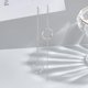 thumbnail image 3 of Pendiente de plata de ley 925 con clip de calibre 18, aro pequeño redondo de 12 mm, ajustable, para cartílago, para mujeres sin perforaciones., 3 of 5
