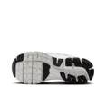 thumbnail image 4 of Nike Air Zoom Vomero 5 zapatos para correr informales de corte bajo cómodos de cuero de malla originales blancos para mujer FQ7079-100, 4 of 4