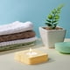 thumbnail image 4 of Paquete con 70 piezas de Vela con base natural,, 4 of 5
