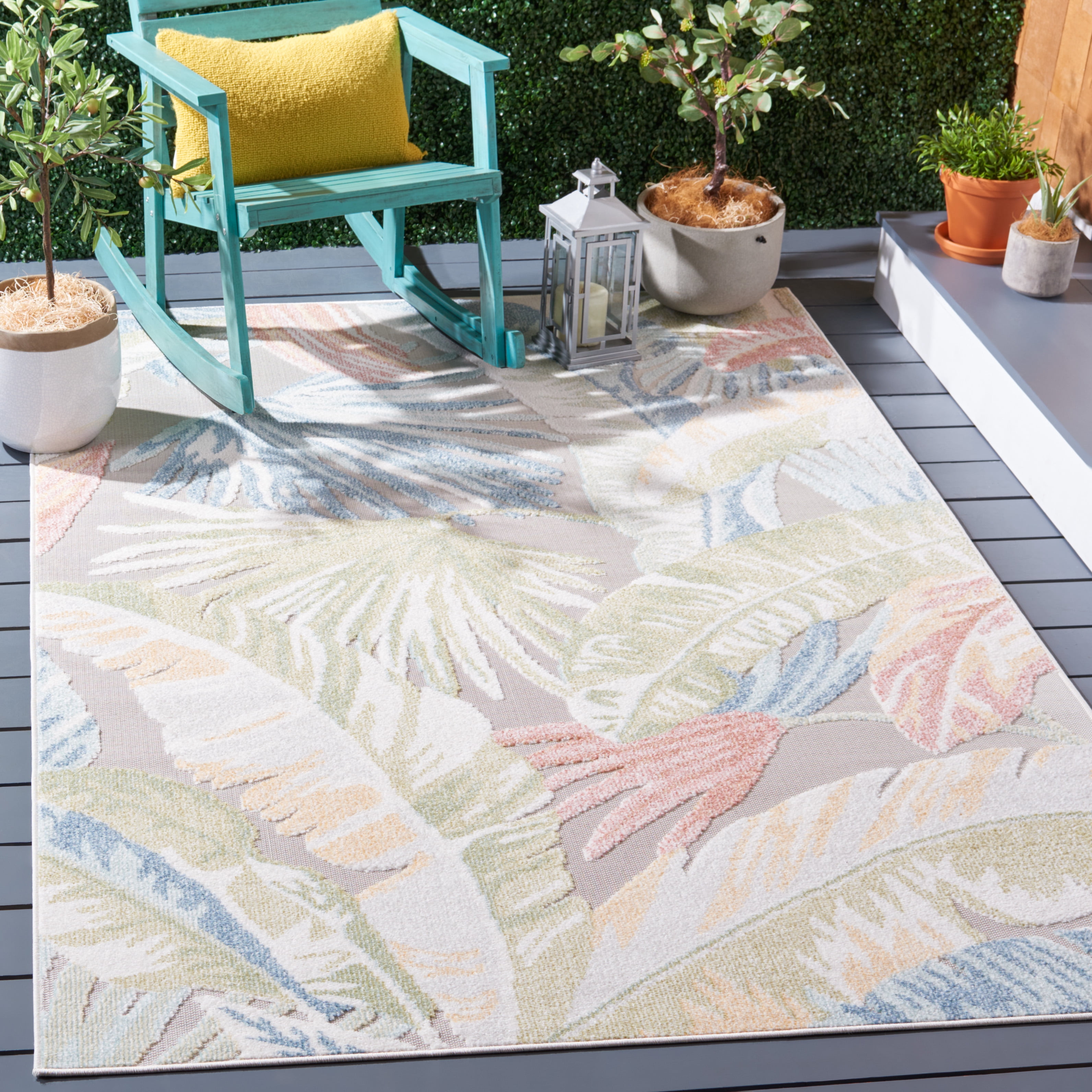 SAFAVIEH Sarasota Olivia Botanical Indoor/Outdoor Area Rug, Light Green/Beige, 5'3" x 7'7"