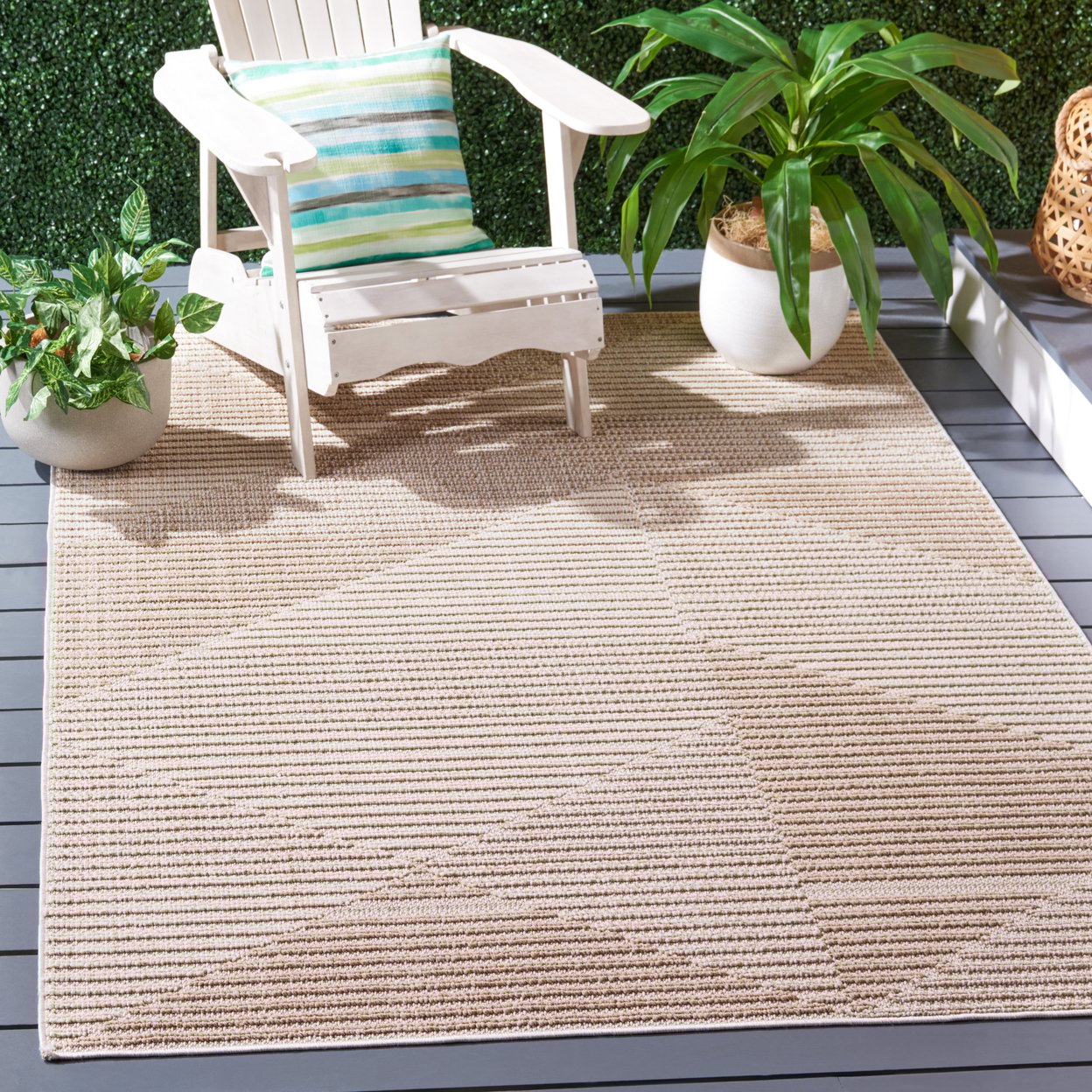 thumbnail image 6 of SAFAVIEH Global Rorie Abstract Area Rug, Beige/Ivory, 9' x 12', 6 of 10