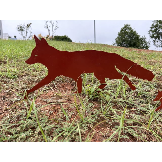 Adornos de patio enchufables para exteriores de hierro forjado de zorro, ventana hueca de animal, decoración de jardín de metal, tarjeta creativa