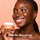 thumbnail image 2 of Bálsamo limpiador HERO COSMETICS Dissolve Away Daily 65 ml, 2 of 9