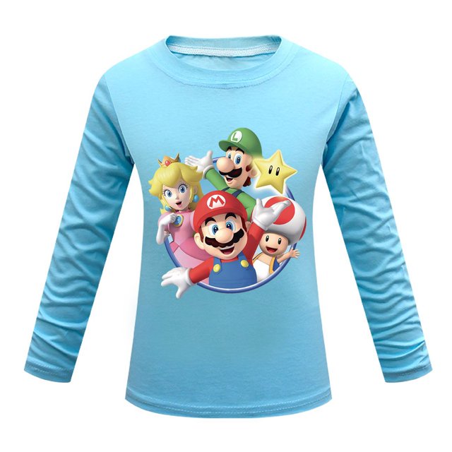 long-sleeved T-shirt