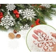 thumbnail image 4 of 36pcs Adornos de copos de nieve blancos de Navidad Adornos de copos de nieve con brillo de plástico para el invierno Decoraciones para árboles de Navidad El tamaño varía Copos de nieve artesanales JAMW  Sencillez, 4 of 5