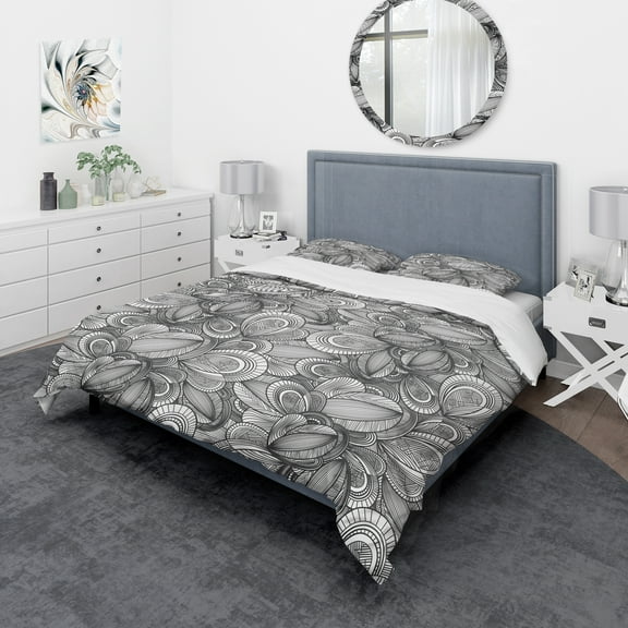 Designart 'Geometric Leaves in Black and White' Abstract Duvet Cover Set