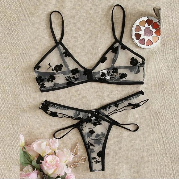 Zjloe7sa Ensemble de Lingerie pour Femmes Lingerie pour Femmes Corset Dentelle Sans Armature Mousseline Respirante Vêtements de Nuit sous-Vêtements Hauts+culottes Noir