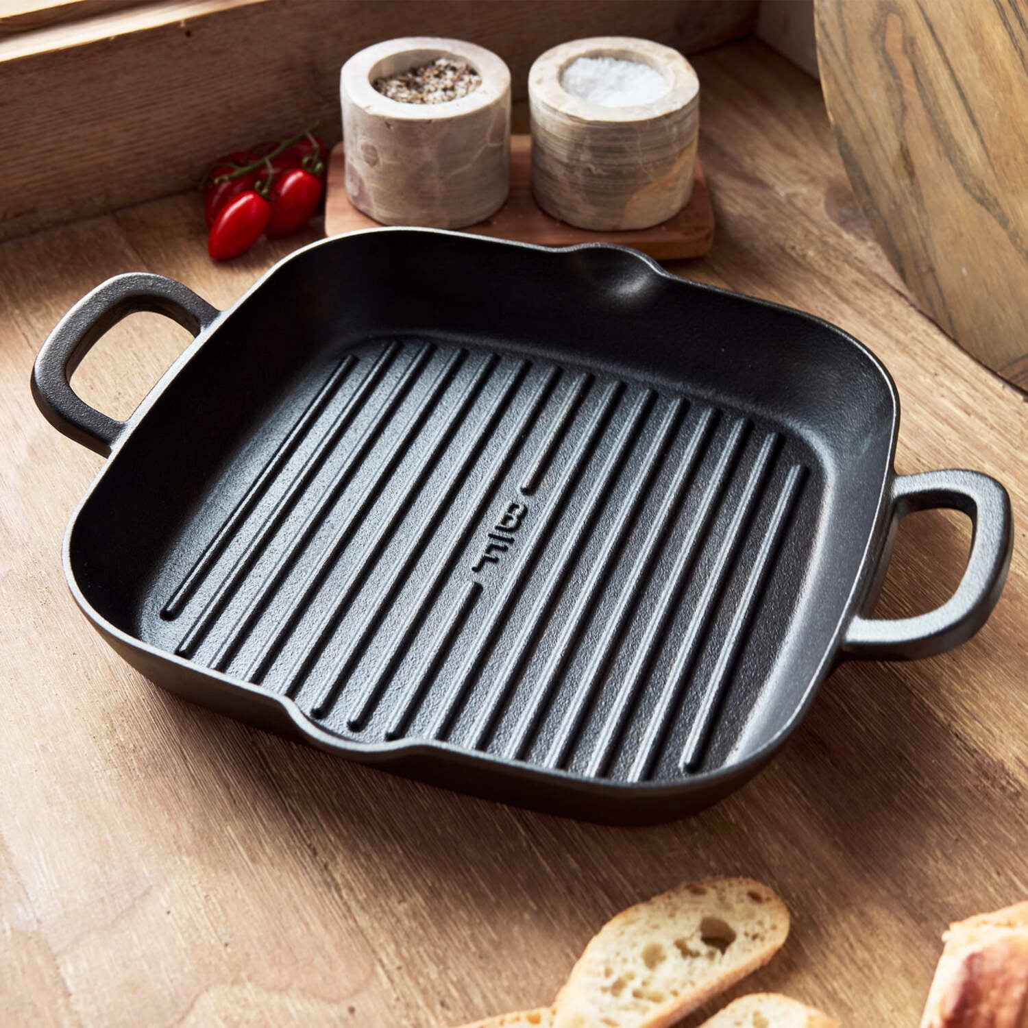 GreenPan x Bobby Flay Cast Iron Pre-Seasoned 11” Square Grill Pan, Helper Handles, Professional Grade Heavy Duty, Induction Suitable, Versatile Stovetop, Oven, BBQ & Fire, Indoor/Outdoor Use, Black