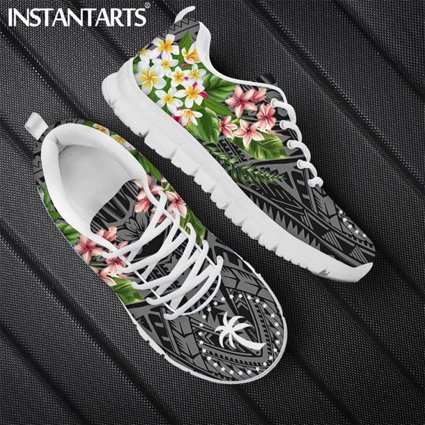 Zapatillas de deporte de primavera con estampado tribal polinesio de hibisco y plumeria de Chuuk para mujer, zapatos planos con cordones para caminar