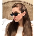 thumbnail image 2 of Gafas de Sol FEISEDY Retro Rectangulares para Mujeres/Hombres B0282, 2 of 9