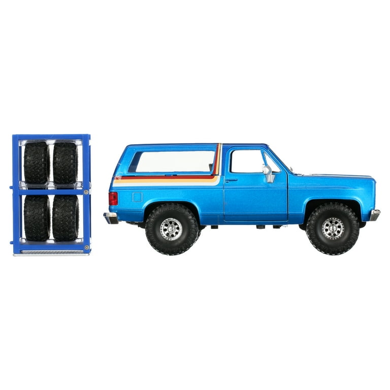 JADA 1980 シボレーブレーザー & スモーキーベアー・フィギア 1980 CHEVROLET BLAZER & SMOKEY BEAR DIECAST FIGURE 1/24