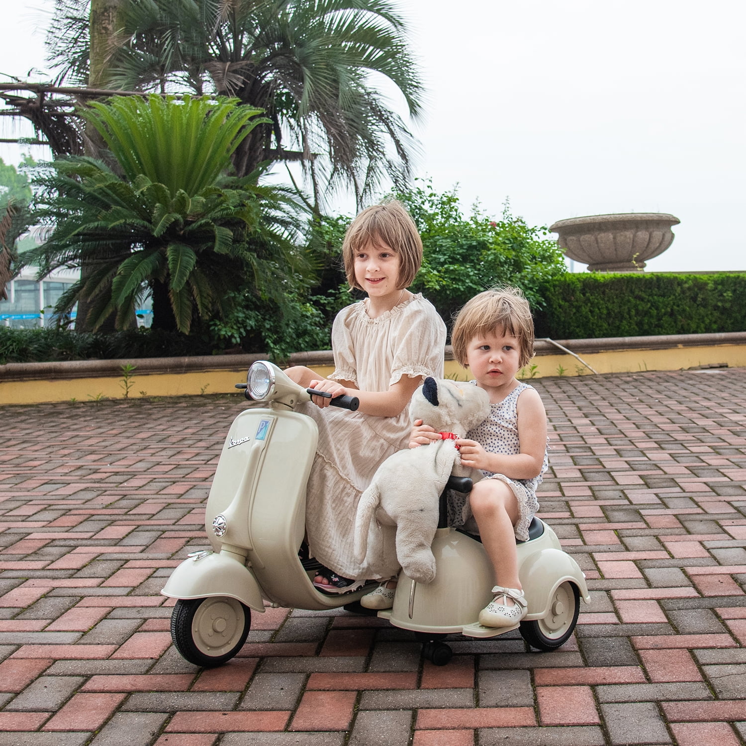 CIPACHO 6V Kids Ride On Motorcycle Toy, 3-Wheel Battery Powered Motorbike for Kids Aged 3-8 Years with Music, Electric Kids Car, Beige CIPACHO 6V Kids Ride On Motorcycle Toy, 3-Wheel Battery Powered Motorbike for Kids Aged 3-8 Years with Music, Electric Kids Car, Beige