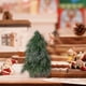 thumbnail image 5 of Adornos navideños, adornos navideños, regalos navideños, mini árbol de Navidad, árbol de Navidad de plástico, 5 of 5
