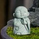 thumbnail image 4 of Figura de monje japonés, adorno de escritorio, mascota de té, mini estatua, escultura de Buda para sosteniendo cuentas de oración, 4 of 8