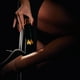 thumbnail image 4 of Jade de Royalty by Maluma - Perfume para mujer - Aroma dulce, afrutado y floral - Se abre, 4 of 5