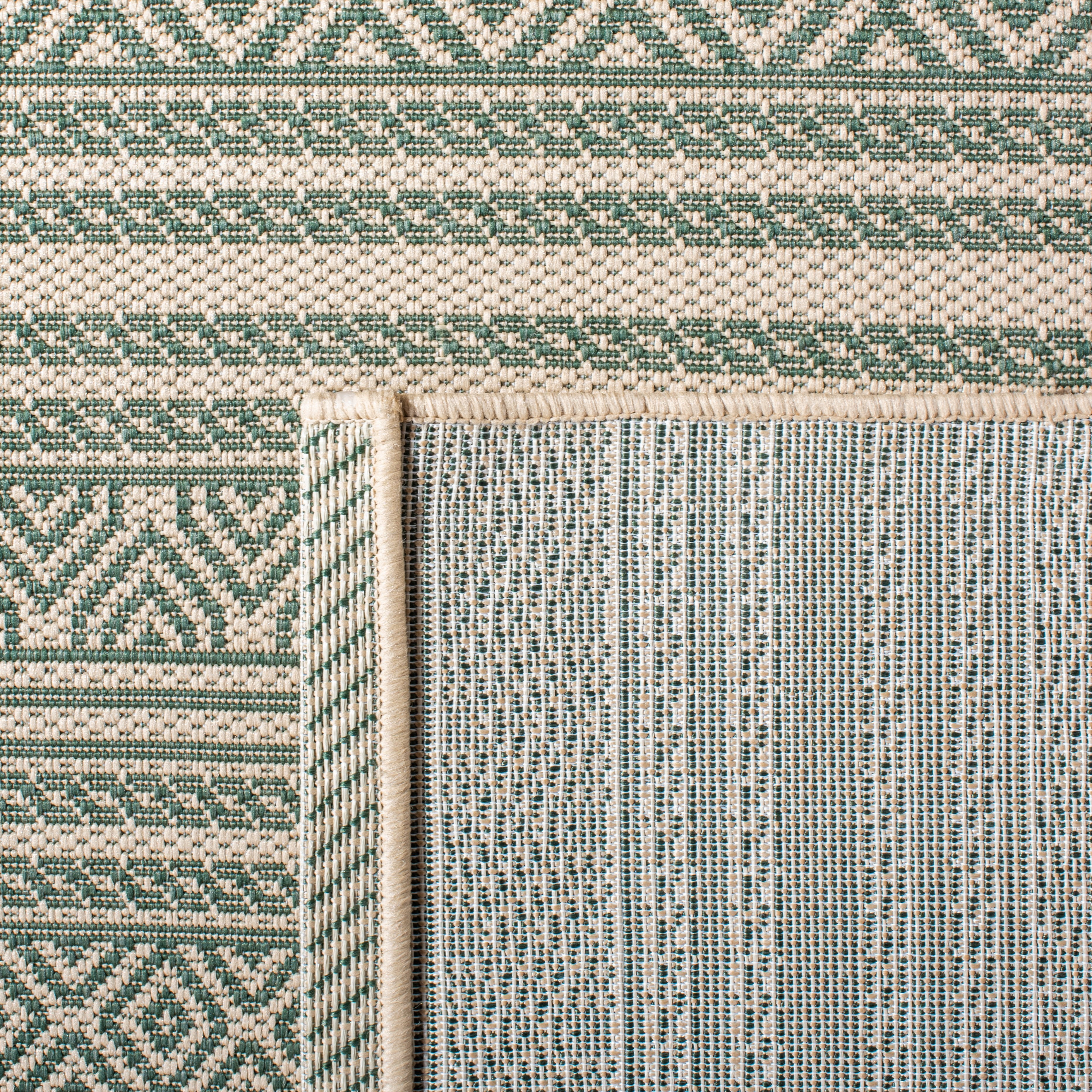 Safavieh Courtyard Seanna Striped Indoor/Outdoor Area Rug, Beige/Dark Green, 6'7" x 6'7" Round