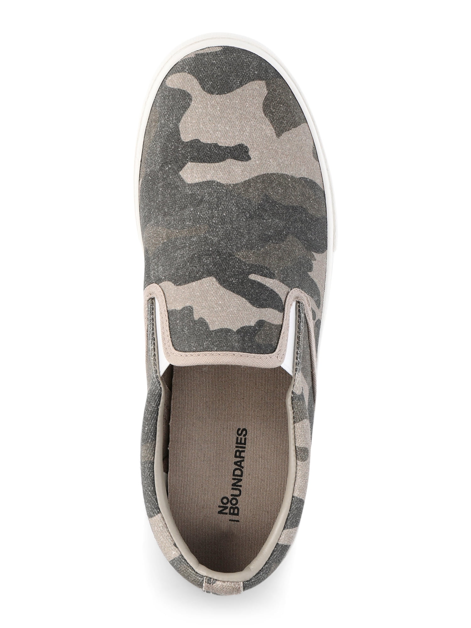No Boundaries Twin Gore Canvas Slip On Sneakers, Wide Width Available, Women's