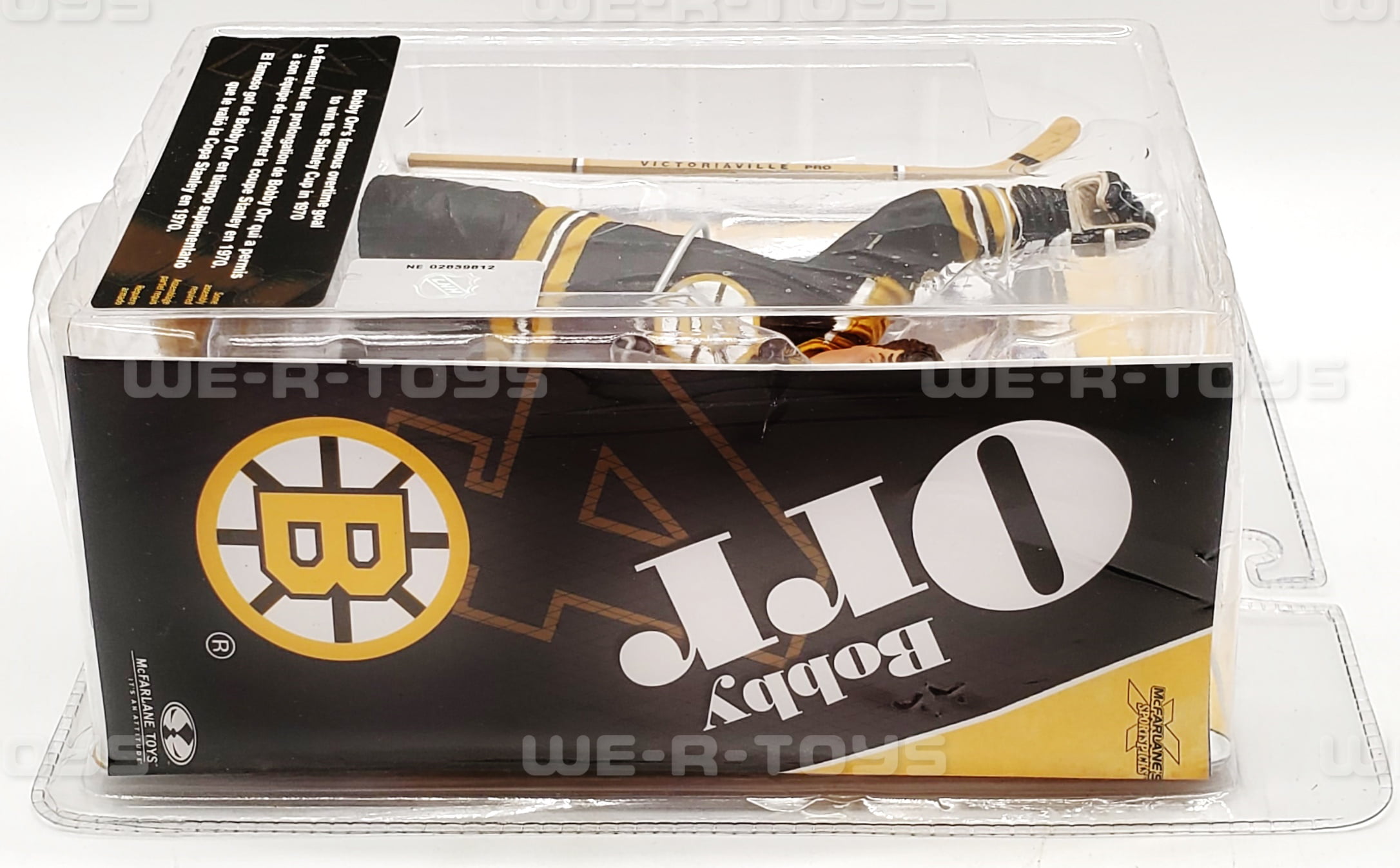 NHL Legends Series 3 Figure Bobby Orr Black and Yellow Jersey