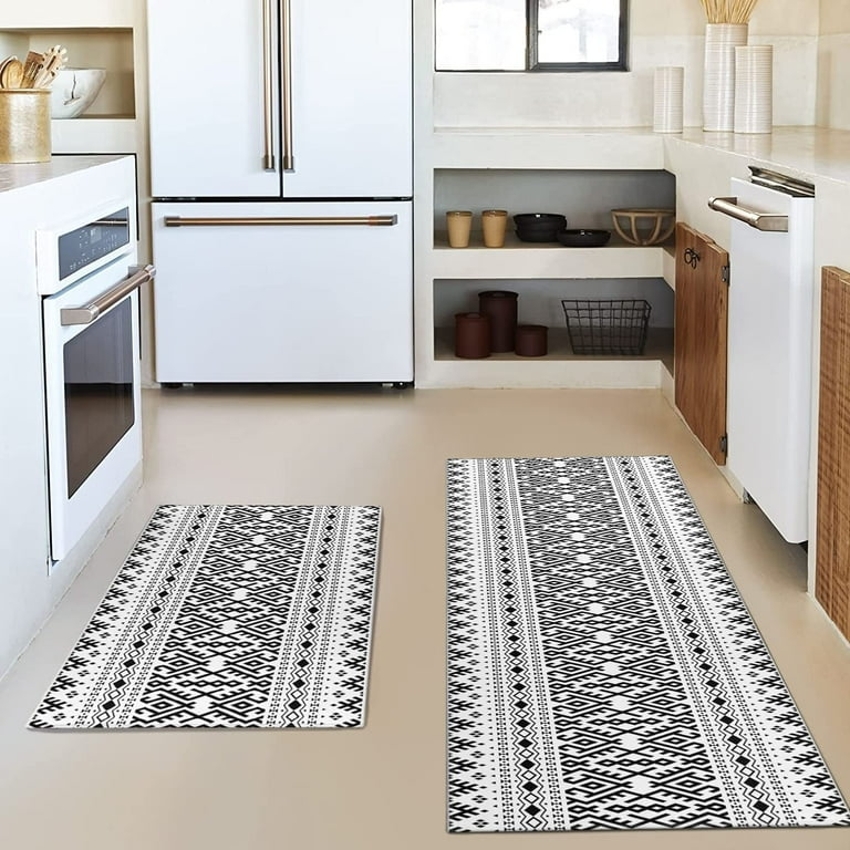 Delxo Black Kitchen Rug Sets,20X30+20X63 Microfiber Super Absorbent  Kitchen Rugs mats,Non Slip Washable 2 Pieces Kitchen Carpets and Rugs Set  in