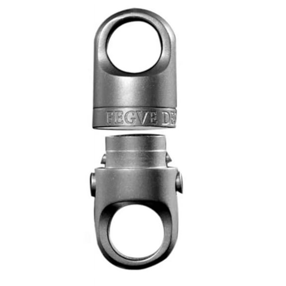 Titanium Alloy Magnetic Suction Car Keychain Key Ring Men Can Rotate 360° Quick Release Key Chain Push Pull Buckle