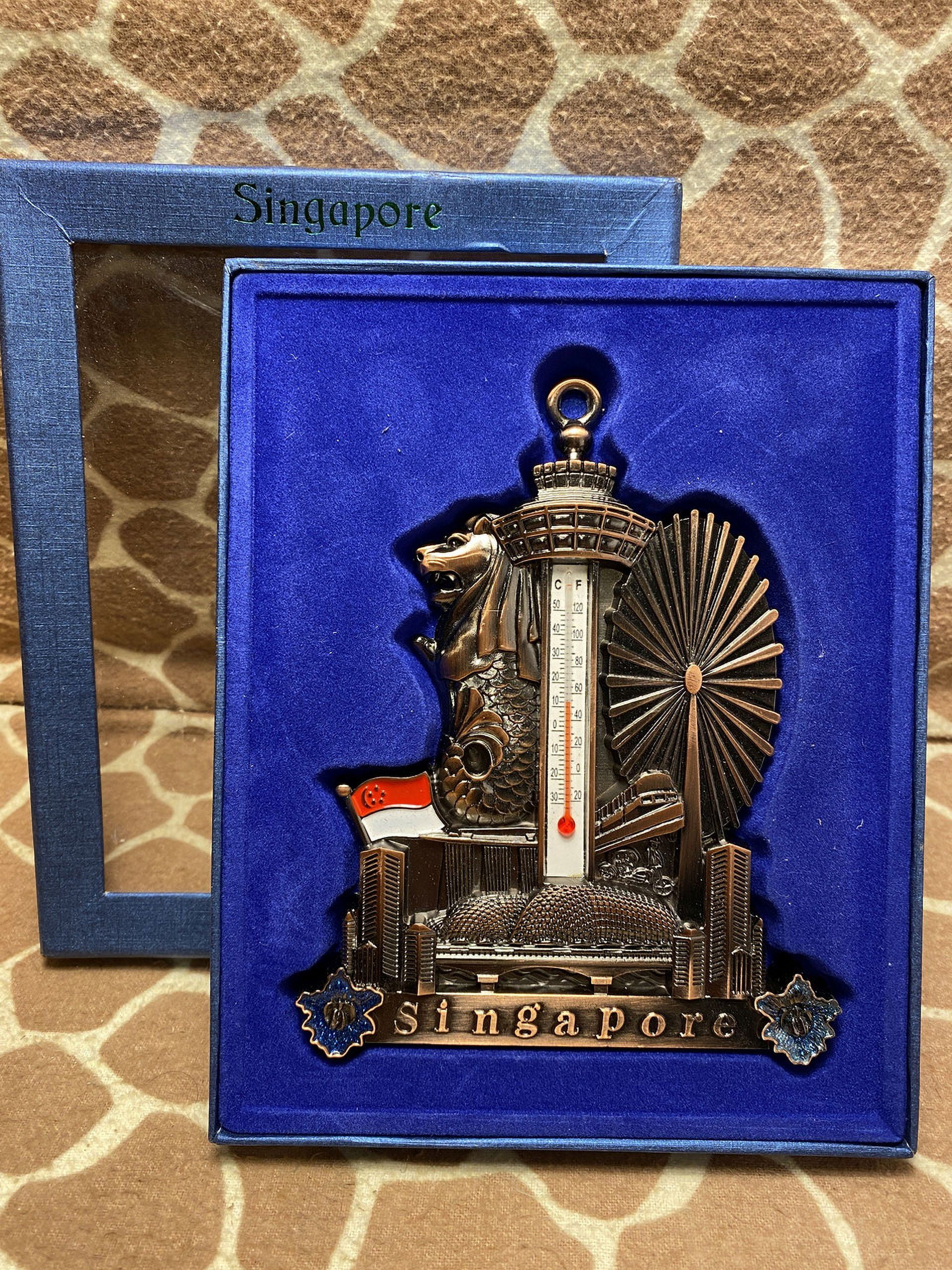 BNIB Singapore Decorative Wall Hanging Thermometer