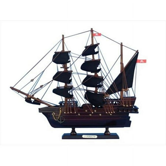 Henry Averys The  in. Decorative Model Pirate Ships