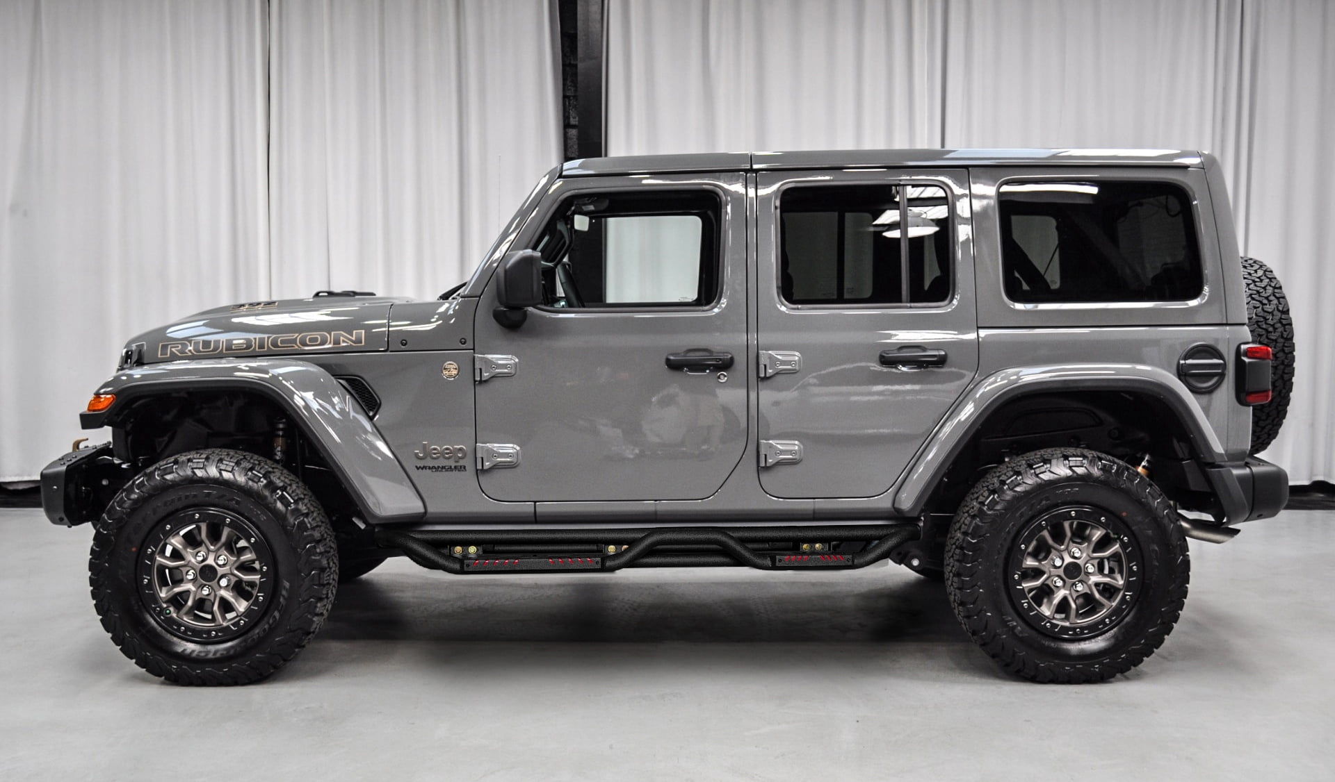 Vijay Running Boards Compatible with 2018-2019-2020-2021-2022-2023-2024-2025-2026 Jeep Wrangler JL 4-Door A Pair Bolt-on Side Steps Rails Steel Nerf Bars Textured Black Steel