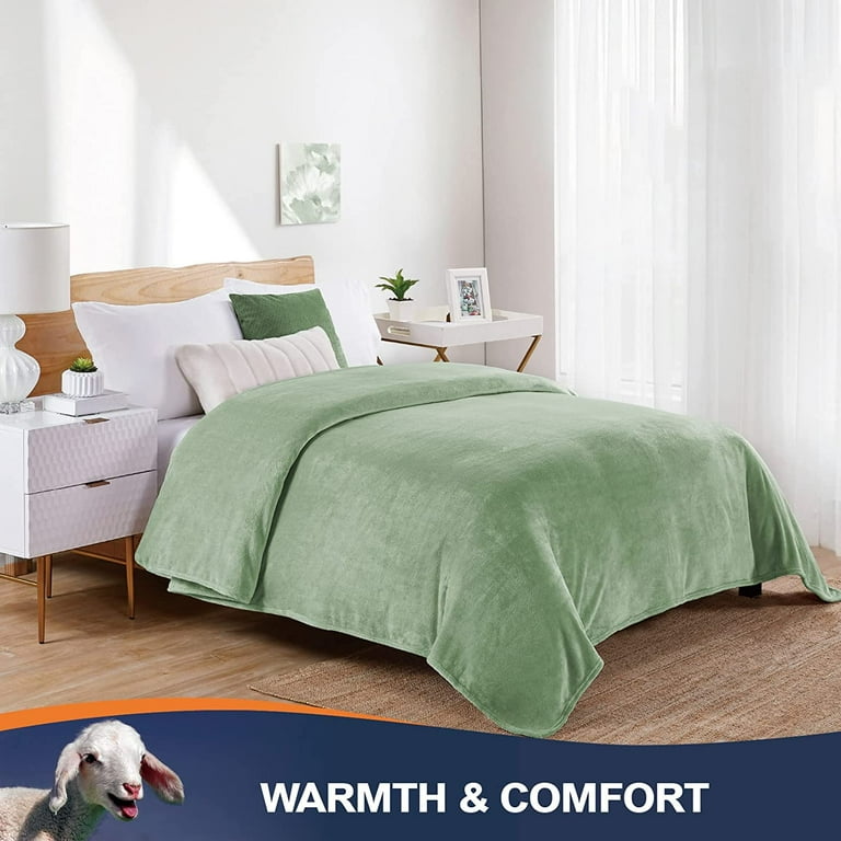 Sage green fleece blanket hotsell