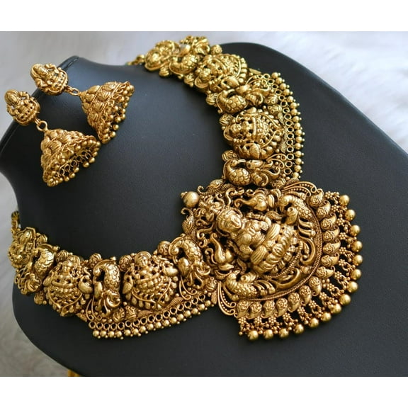 Antique Temple Jewelry Necklace Set with Goddess Lakshmi Pendant & Jhumka Earrings – Matte Gold Bridal Jewelry