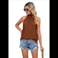thumbnail image 3 of Camiseta Sin Mangas con Lazo Colgante en Color Caramelo Talla S, 3 of 10