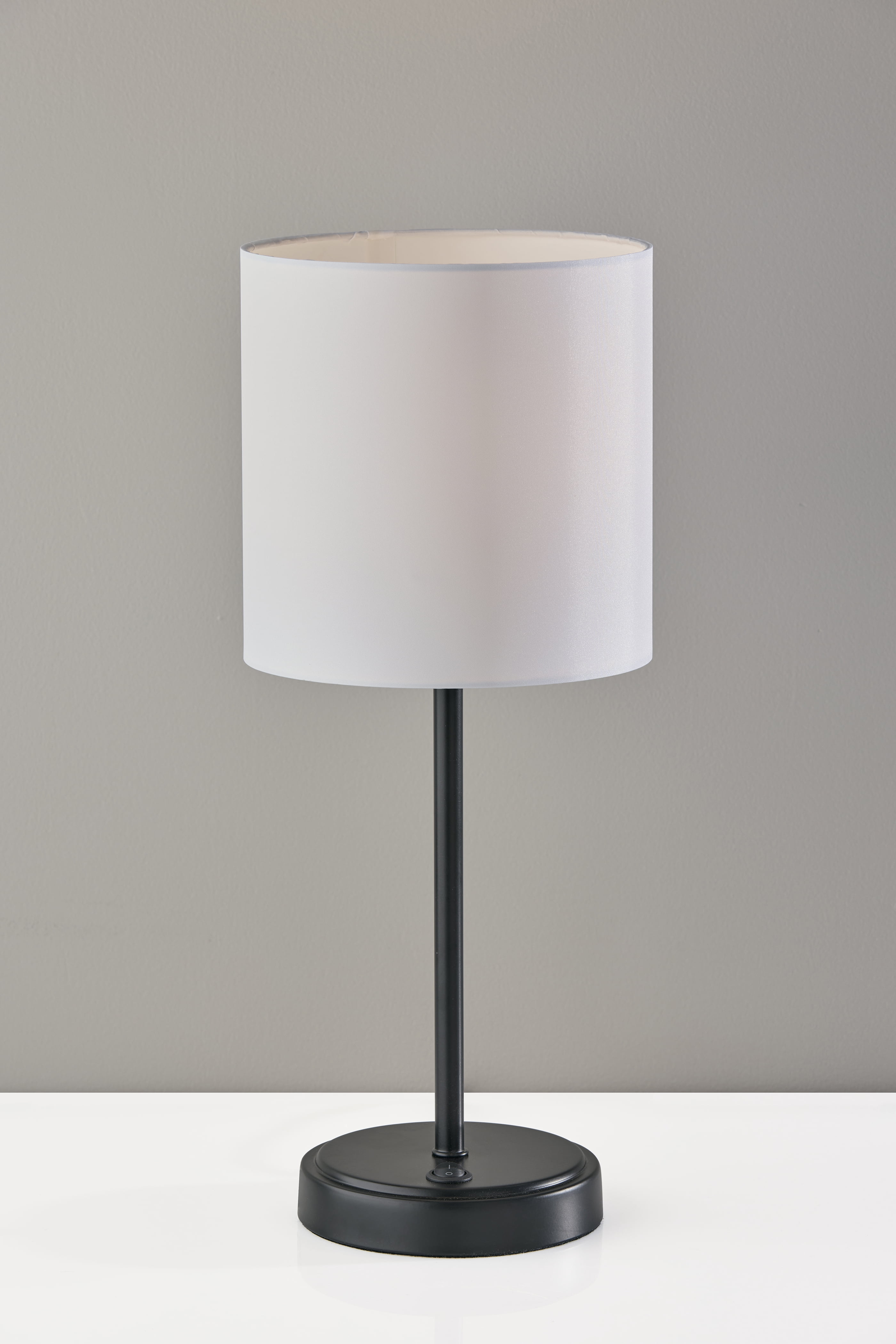 Mainstays 19 in Black Metal Stick Lamp with USB and USB-C Ports