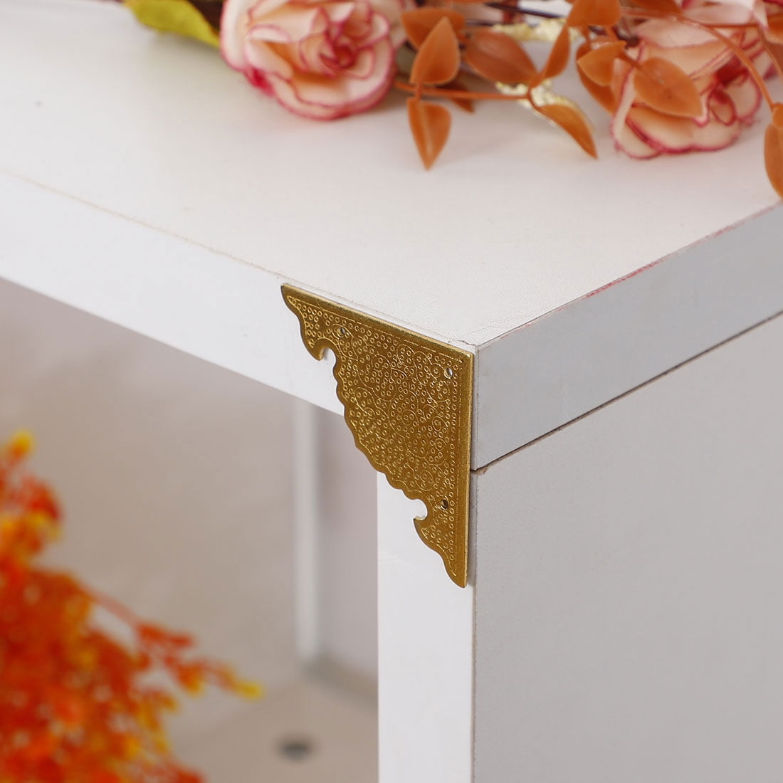 Yetaha 4pcs Antique Golden Patterned Boxes Cases Corner Protectors Retro Metal Guarders Decoration for Jewelry Box
