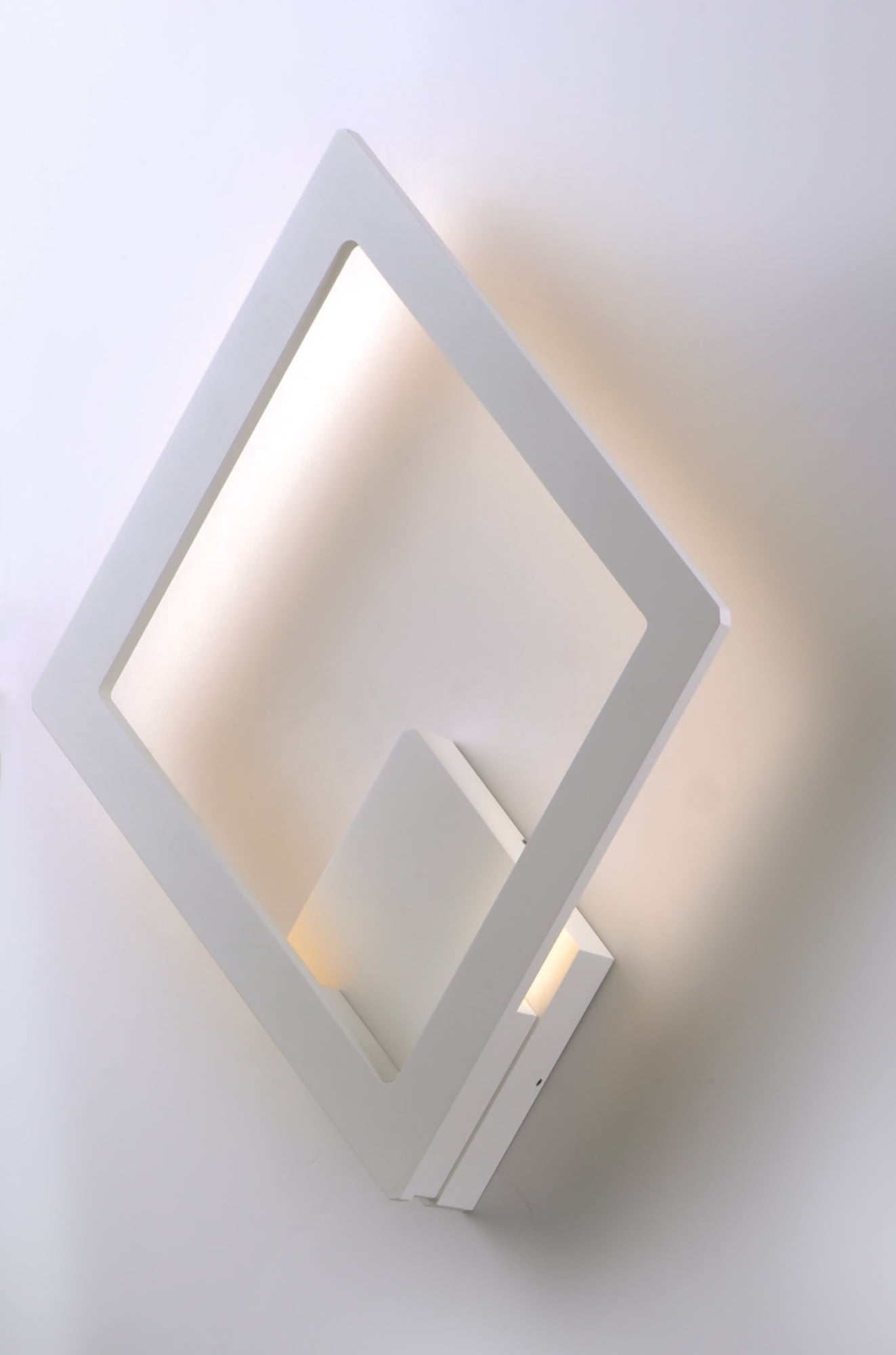 Maxim E41495-WT Alumilux LED Outdoor Wall Sconce, White