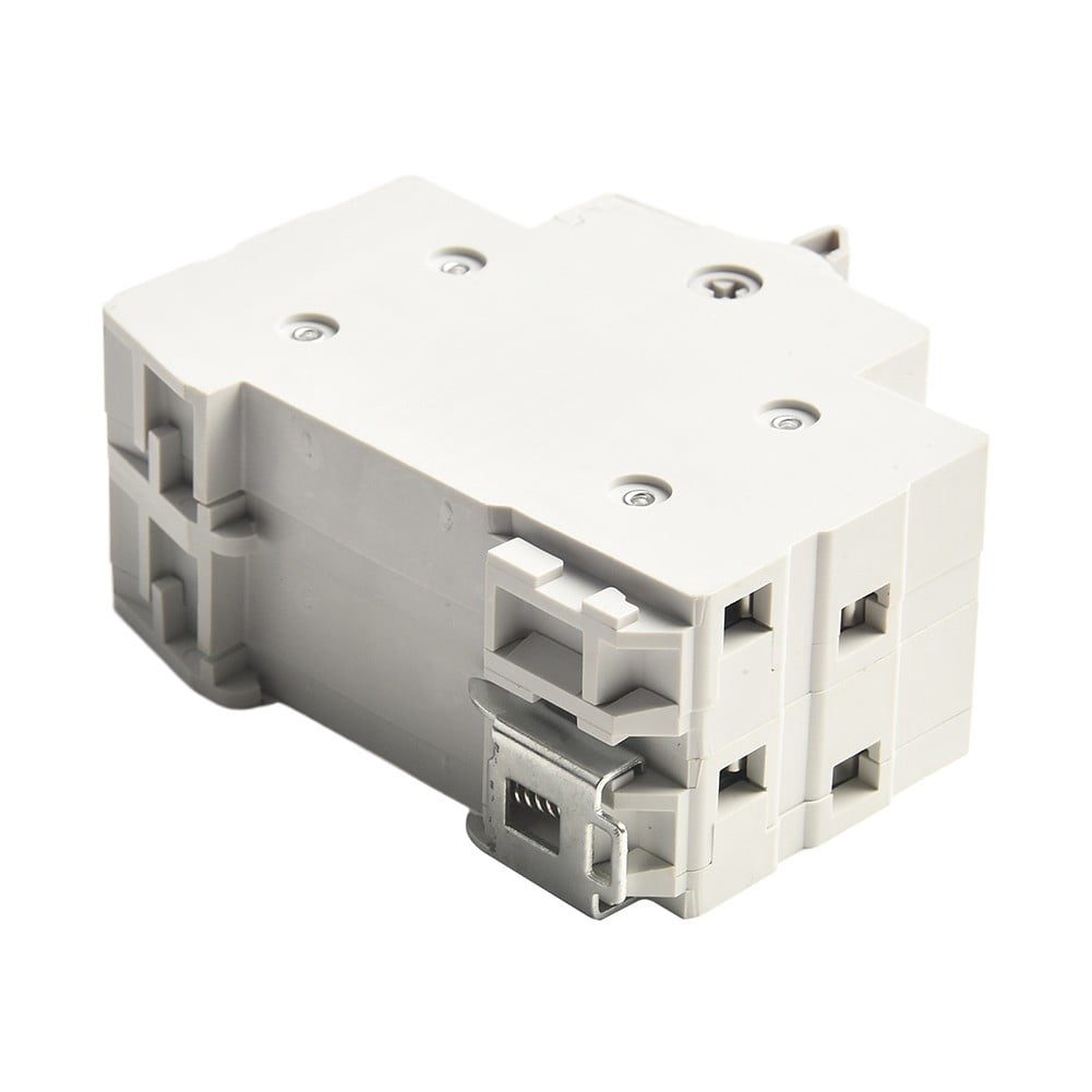 2P 32A 400V Dual Power Manual Transfer Isolation Switch Latching Circuit Breaker