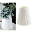 thumbnail image 4 of Florero de Plástico Decorativo Zulema Florero de escritorio decorativo, 4 of 7