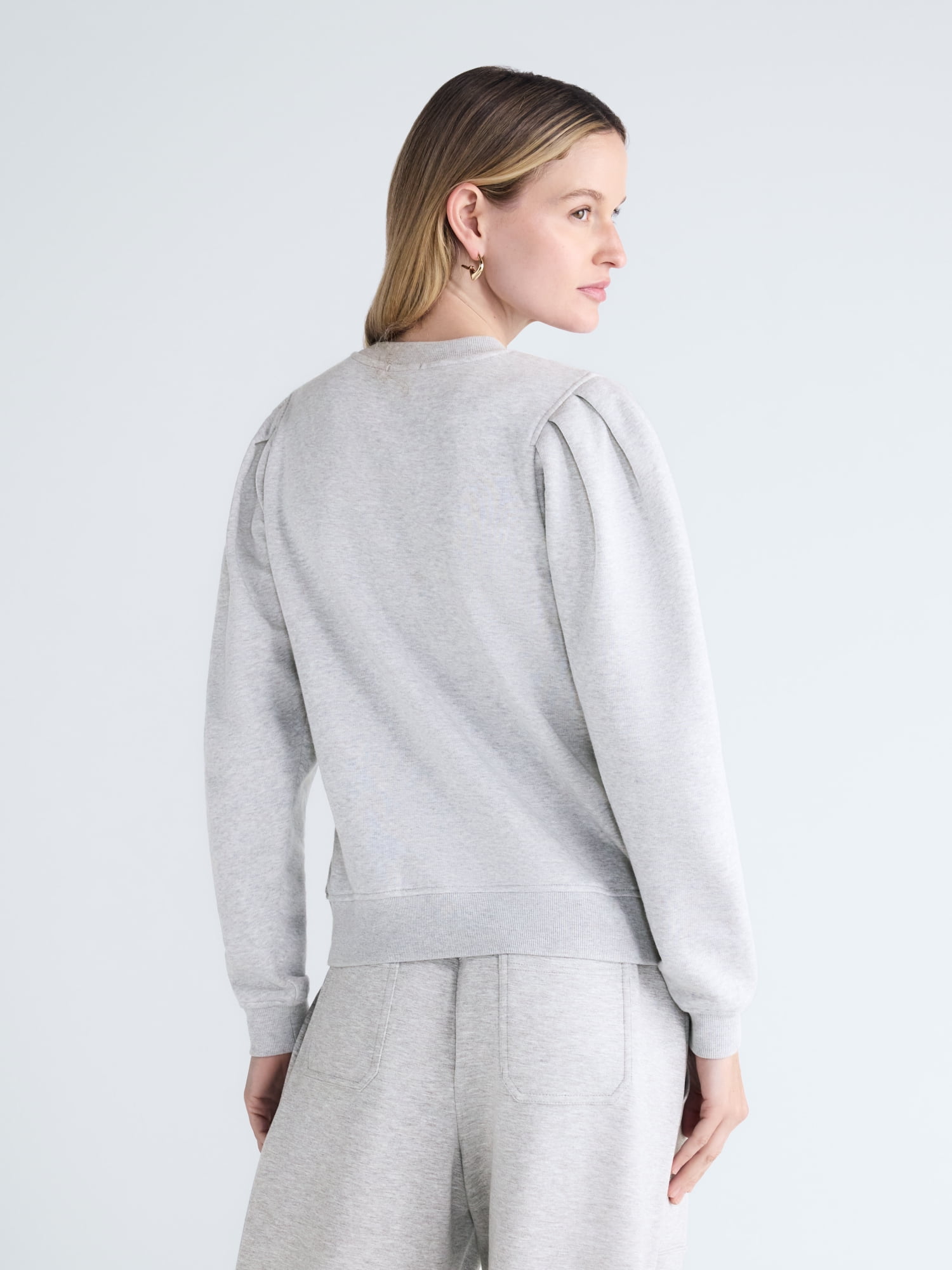 Scoop Women’s and Women's Plus Pleat Shoulder Sweatshirt, Sizes XS-4X