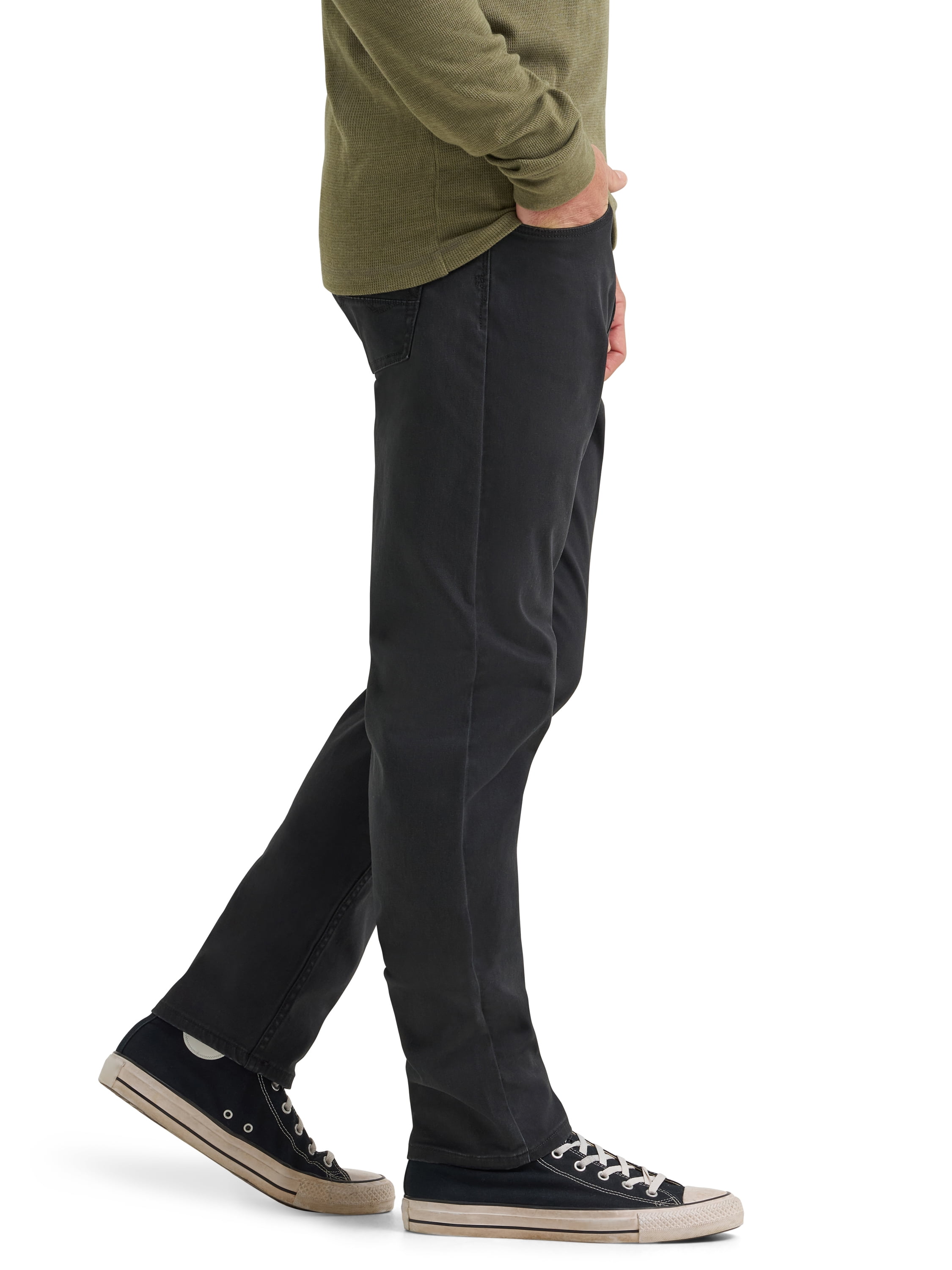Wrangler® Men's Regular Taper Denim Jeans