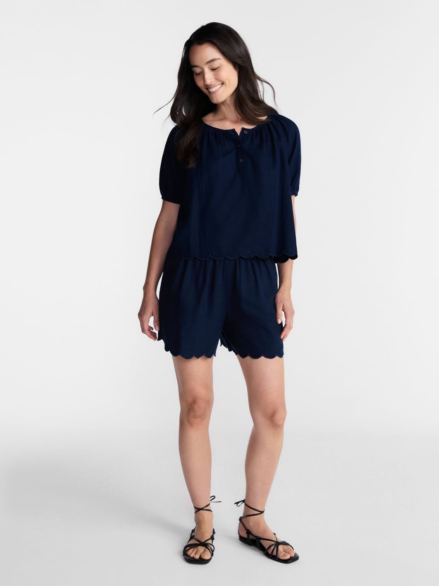 Time and Tru Women's Linen Blend Blouse with Scalloped Hem, Sizes XS-XXXL