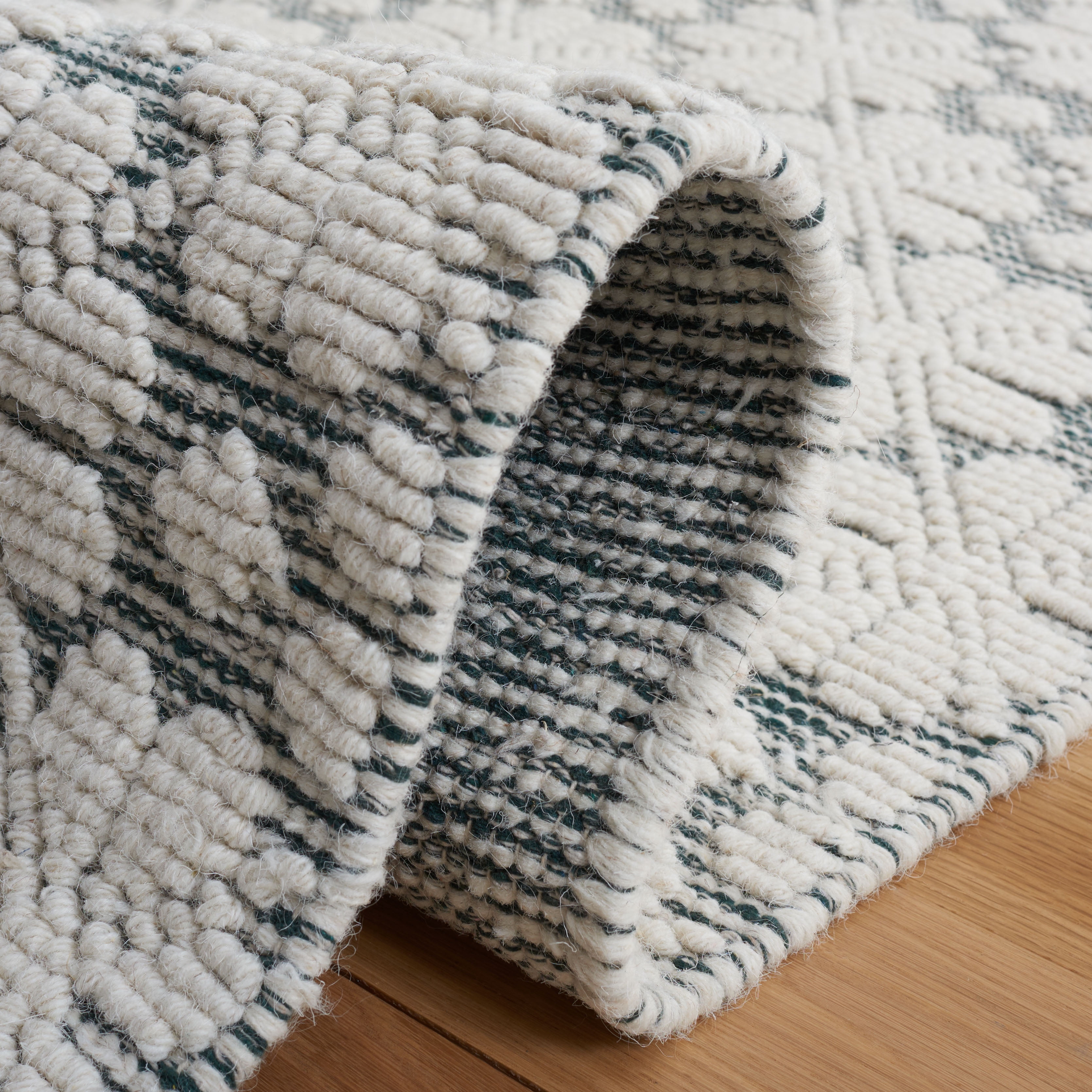 SAFAVIEH Vermont Orval Geometric Floral Wool Area Rug, Ivory/Green, 9' x 12'