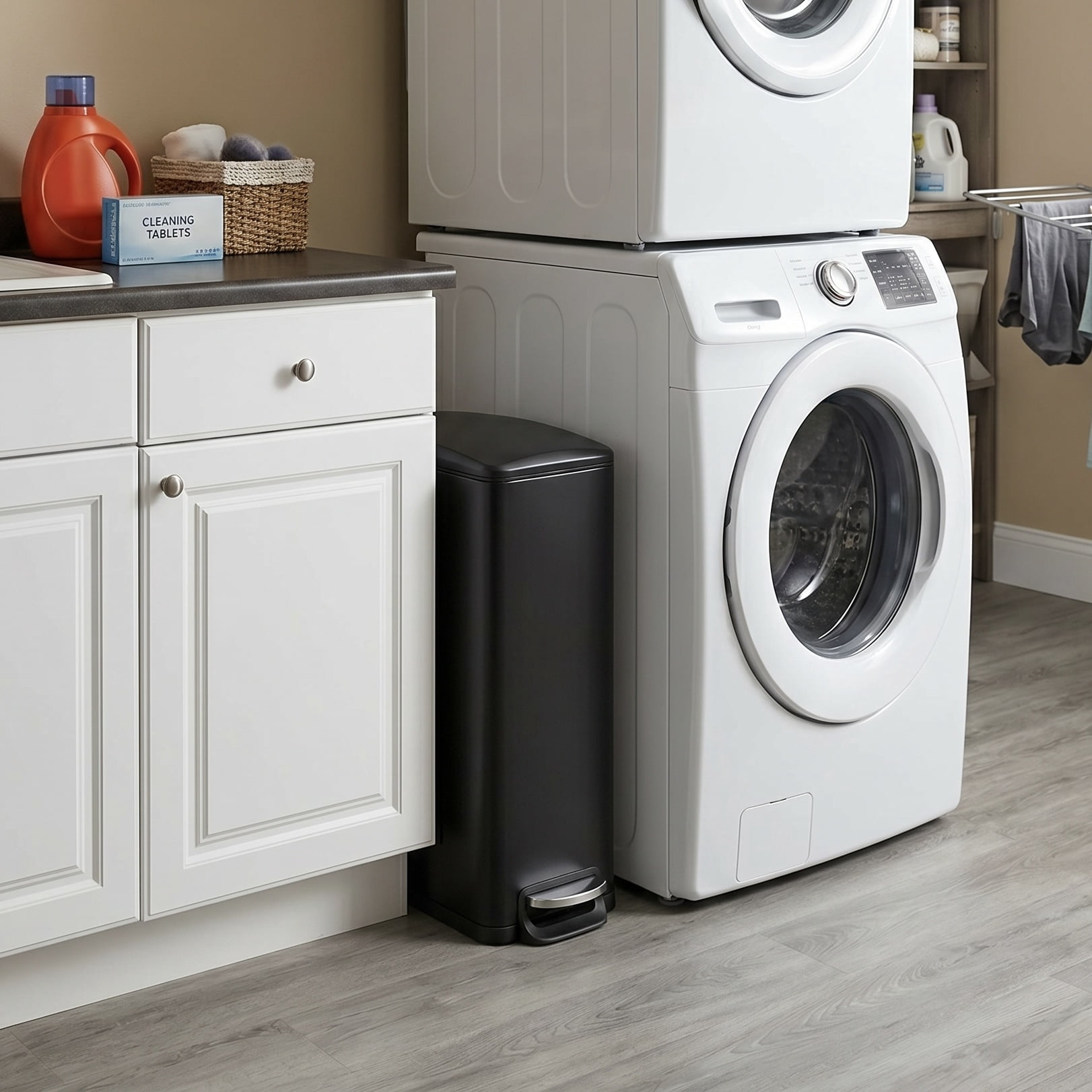 Innovaze 11.9 Gal./ 45 Liter  Slim Stainless-Steel-Made Step-on kitchen Trash Can (Matt Black)
