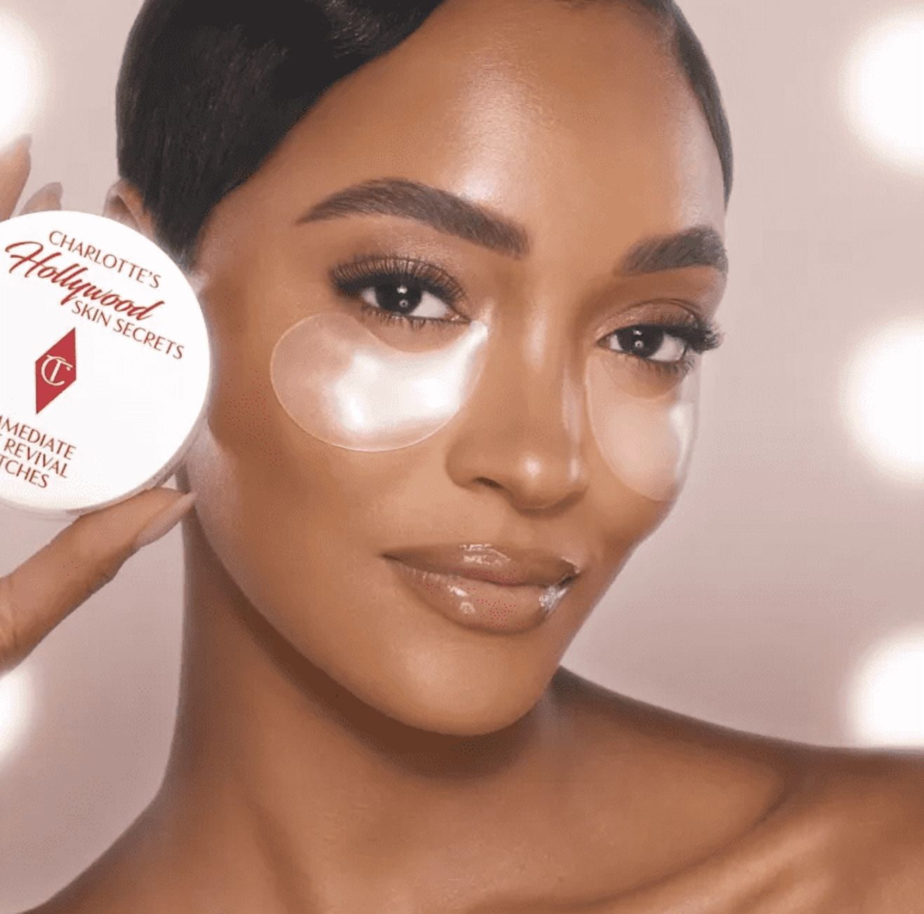 Charlotte Tilbury 10 Minutes to Glow  - Charlotte's Hollywood Skin Secrets Immediate Eye Revival Patches (60 Patches/30 Pairs)