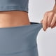 thumbnail image 5 of Pantalones deportivos de yoga: leggings acampanados de cintura alta, nailon y spandex, ropa deportiva elegante, cómodos y elásticos., 5 of 8