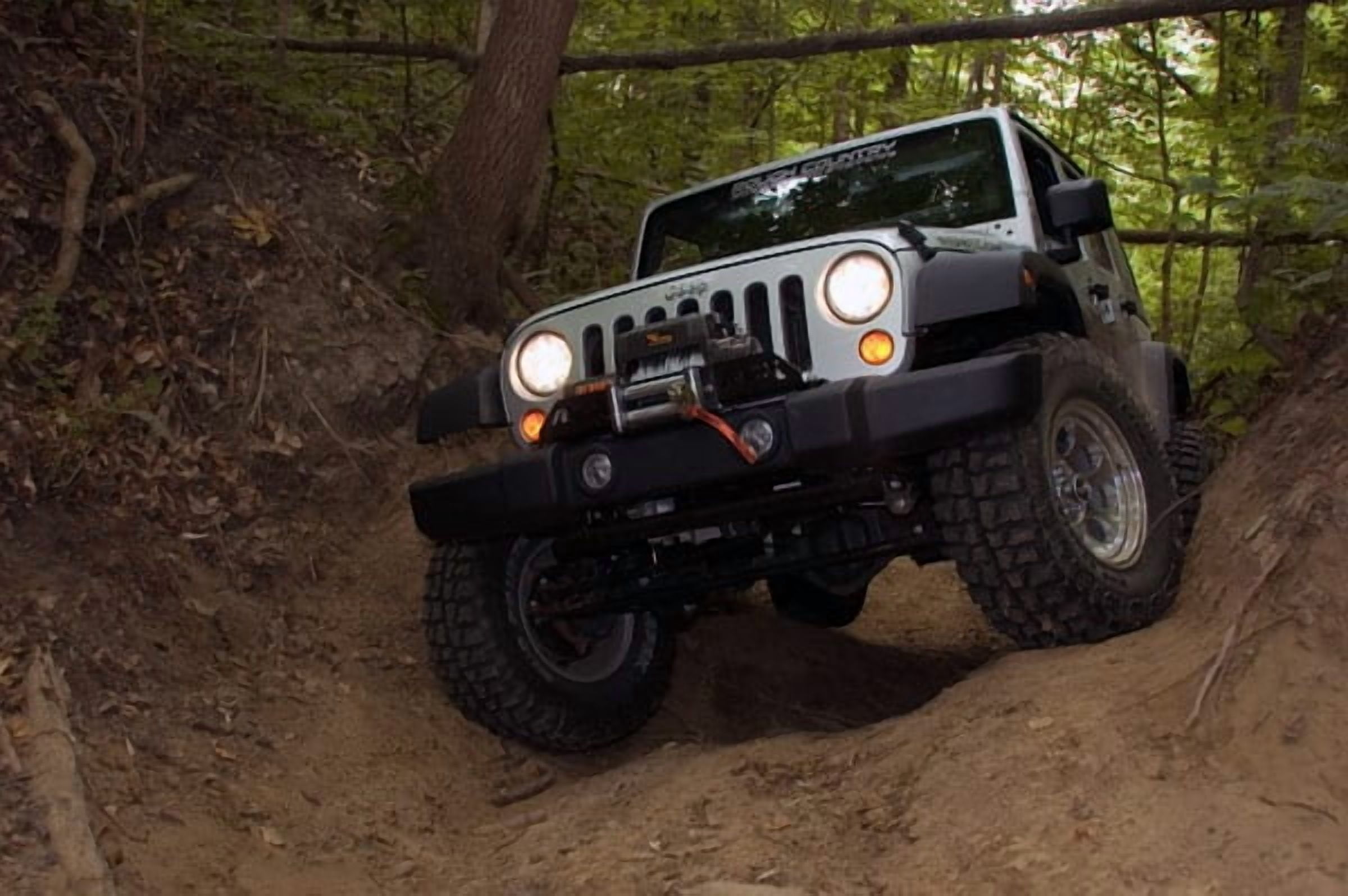 Rough Country 4" Lift Kit for 2007-2018 Jeep Wrangler JK Unlimited - 68140