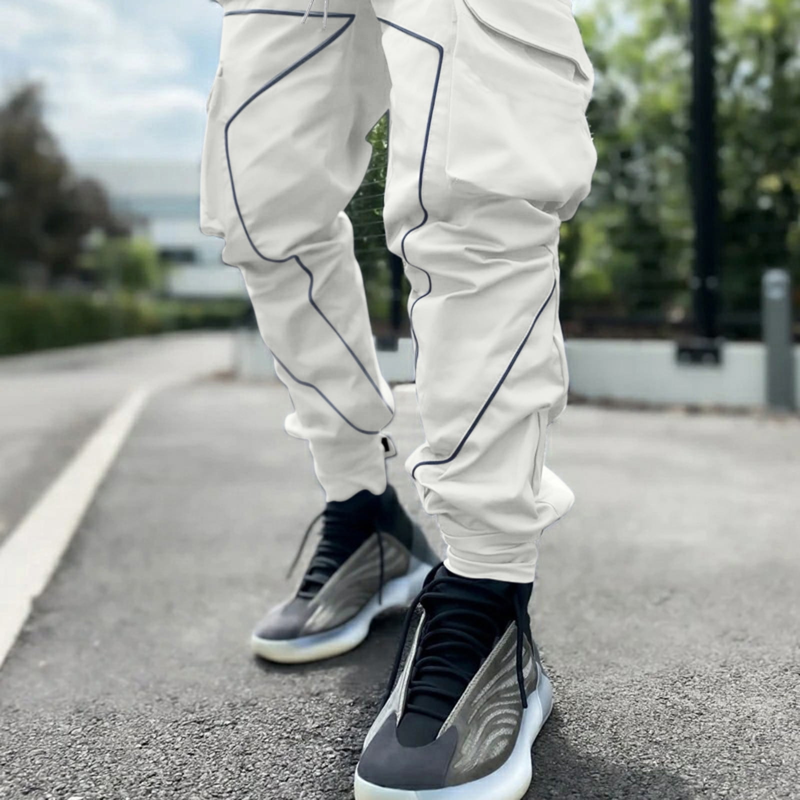 Buy Cargo Pants for Men Online | Latest Trends & Styles